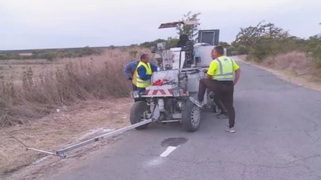 Такова чудо на пътя няма никъде другаде в България, шофьорите са в шок ВИДЕО