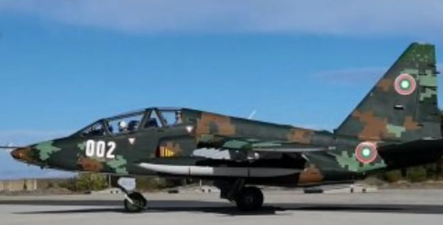 Вреди за над 5 млн. лева: Ексклузивни разкрития за разбилия се бомбардировач Су-25 в Безмер