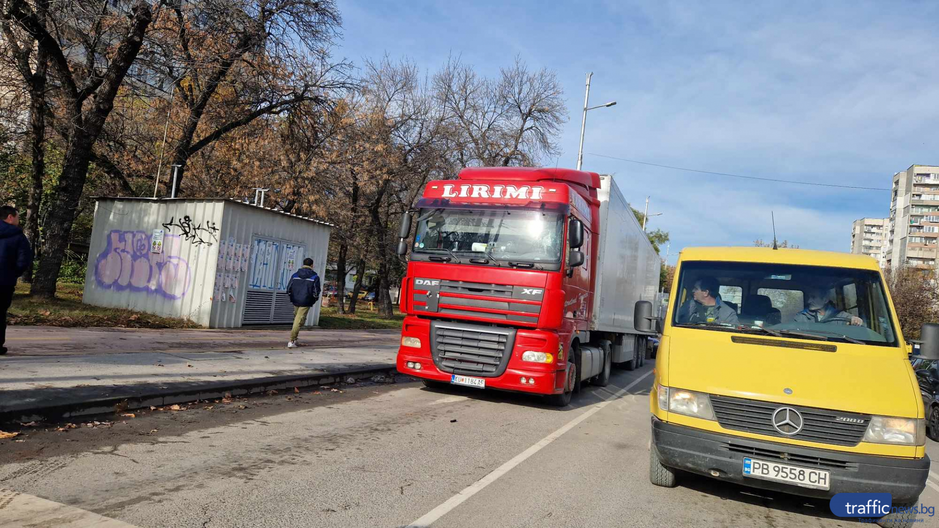 Македонски тираджия и български шофьор спретнаха бесен екшън в Пловдив