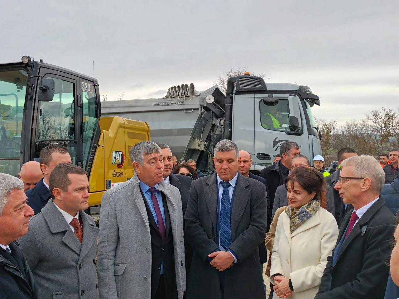Зам.-шефката на парламента Росица Кирова откри важна пътна артерия за България и ЕС СНИМКИ