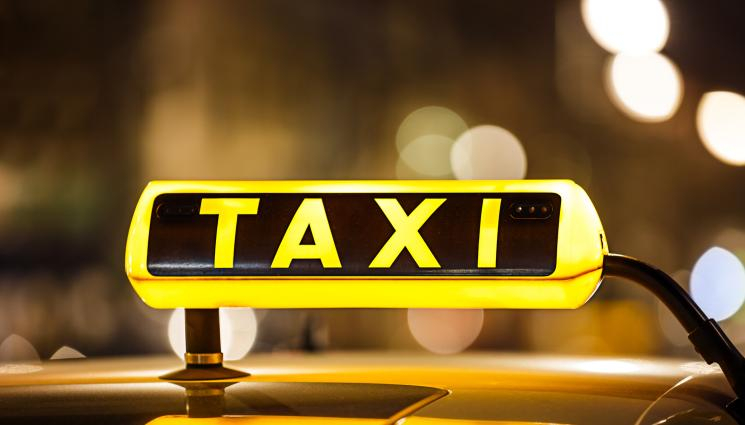 За изцепката на този софийски таксиджия ще се говори дълго време СНИМКИ 