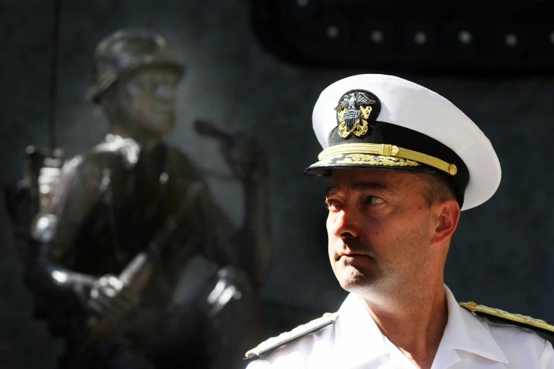 Адмирал Ставридис предупреди: Украйна вероятно ще оцелее 1 година, ако...