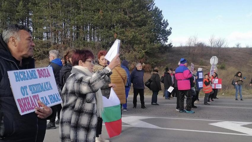 Чудо в наш град за Коледа! Проблем от половин век бе решен