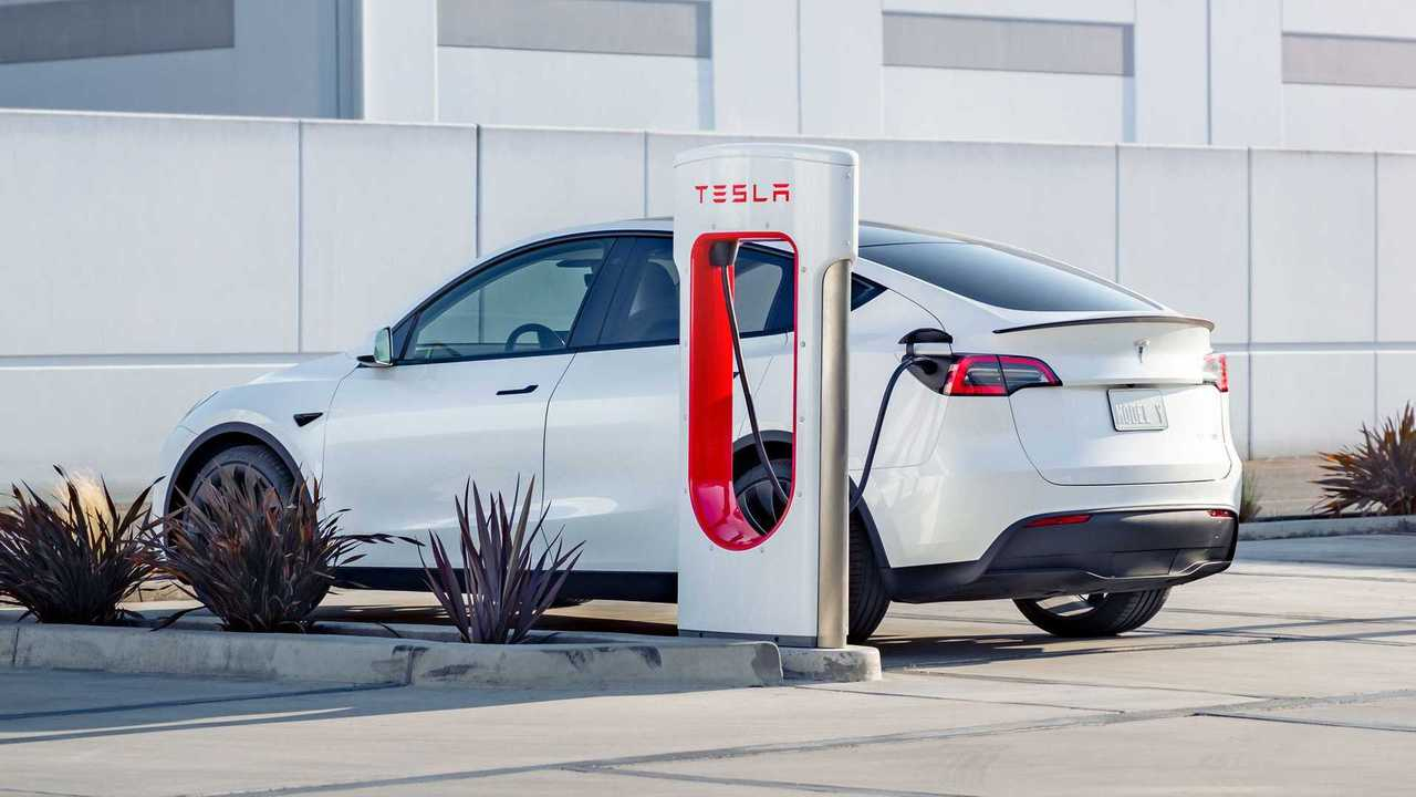 ТÜV: Срам за Tesla, най-евтината кола в Европа я изпревари във ...