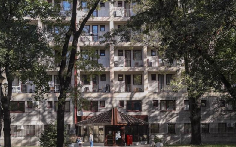 Мистерията на стая 651 в Студенски град: Момиче скочи и се самоуби, за да се спаси от изнасилвач