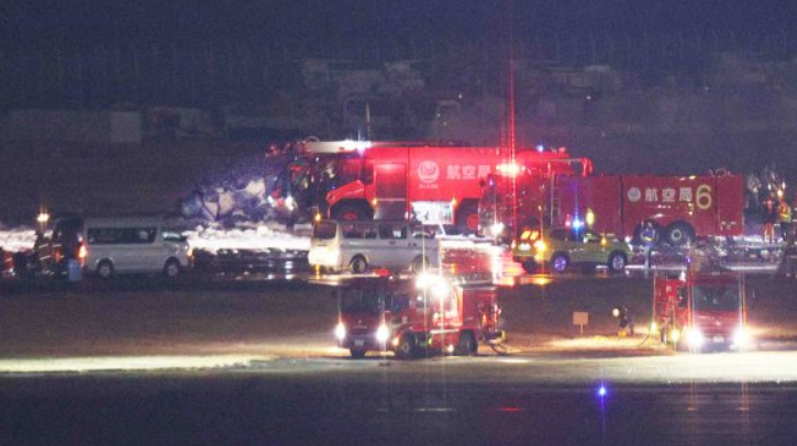 Два самолета се удариха на остров Хокайдо в Япония 