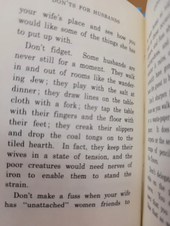 Правила за поведение на съпрузите: Книга от 1913 г. удиви потребителите в мрежата