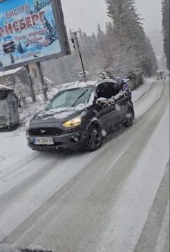 Пловдивски шофьор се видя в голямо приключение в Смолян, неочаквано получи помощ от... СНИМКИ 