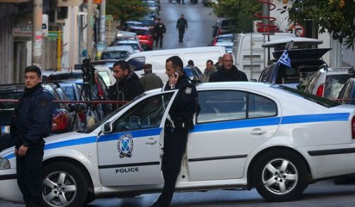 Гръцки полицаи тикнаха нашенец зад решетките, след като баба се оплака, че...