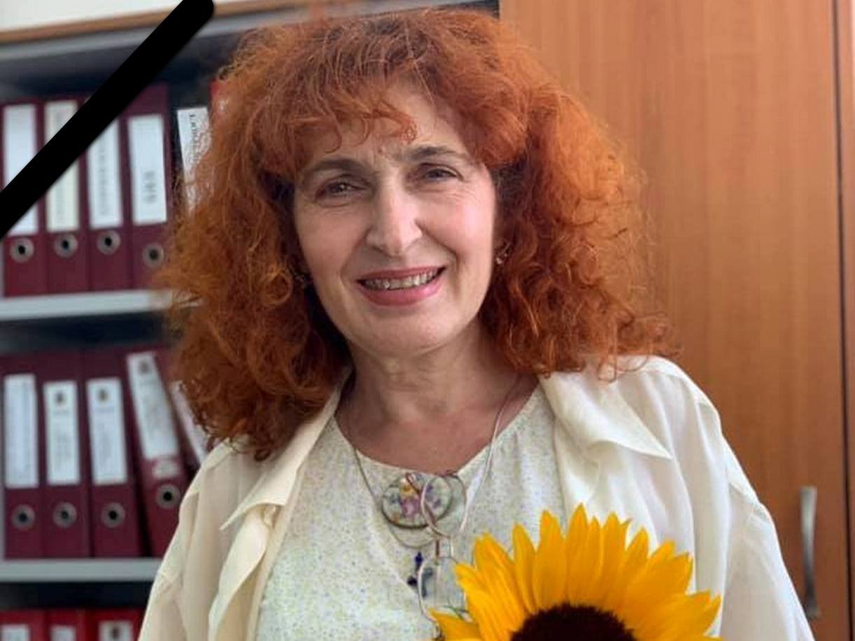 Първи подробности за убитата жена в Бургас, оказа се легендарна учителка СНИМКИ