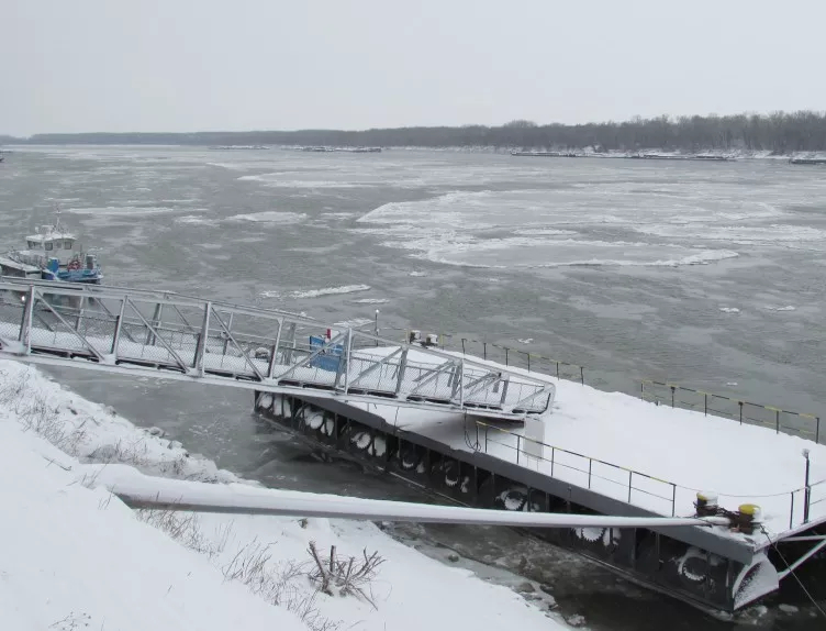 Капитан Павлин Цонев обясни защо Дунав замръзва при -100 градуса по Целзий 