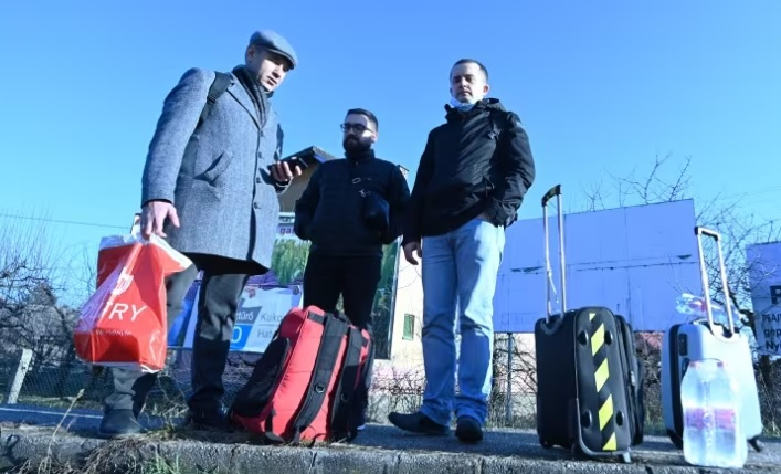 DN: Европа не може да приеме всички украински бежанци, ето къде могат да отидат