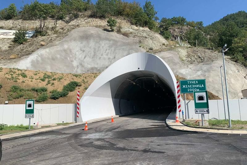 Кметът на Симитли шокира с твърдение за тунел "Железница" на АМ "Струма"