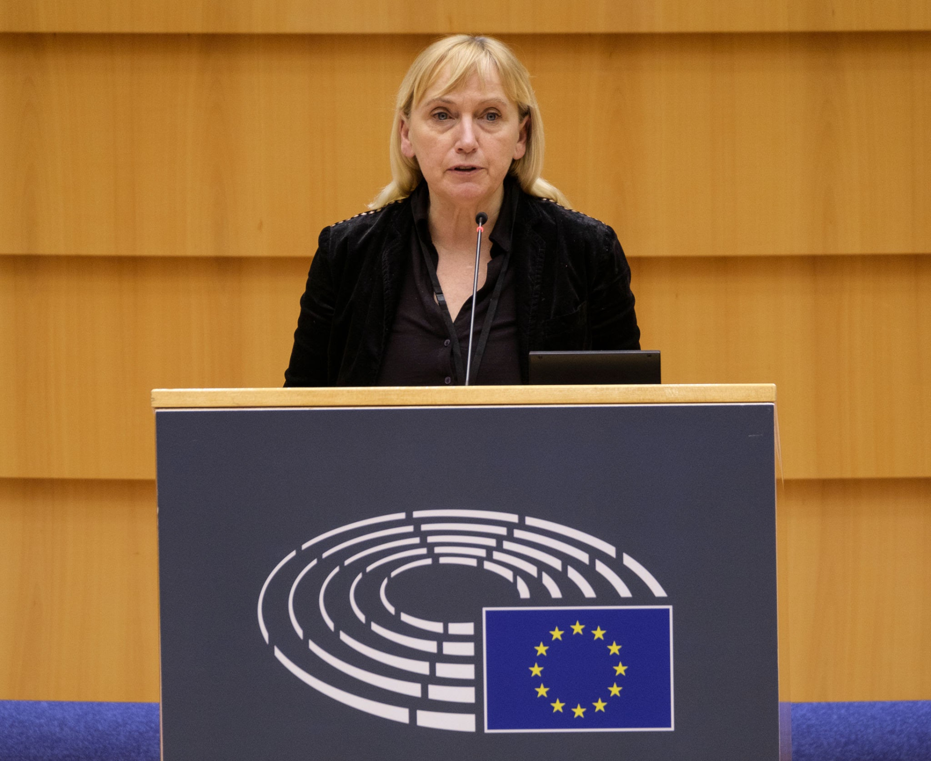 Елена Йончева: България ще трябва да промени правилата за антикорупционната си комисия