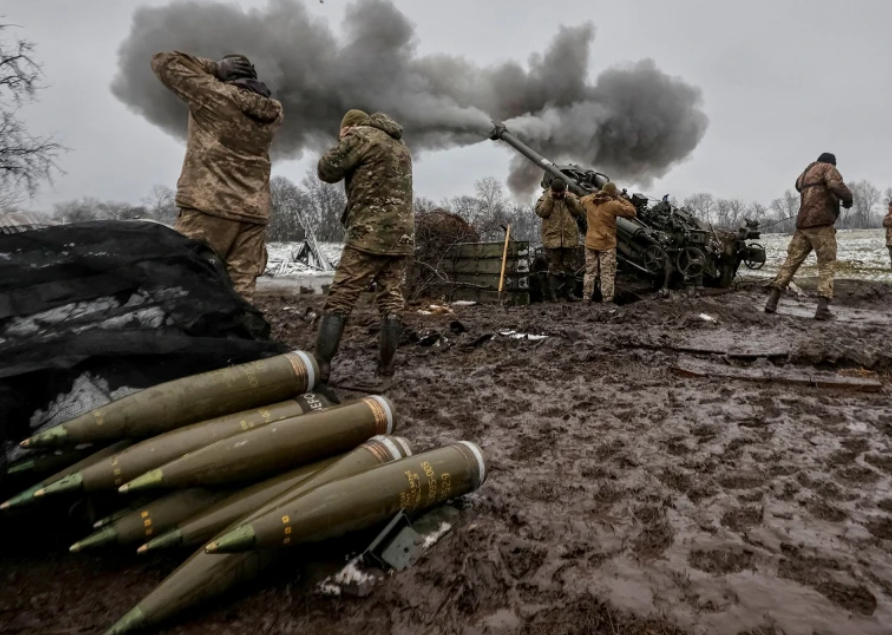 ISW: Украйна обстрелвана над 1500 пъти за седмица, забавянето на западната помощ засилва...