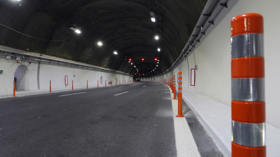 АПИ с аларма към шофьорите: В сряда много внимателно се движете в този тунел