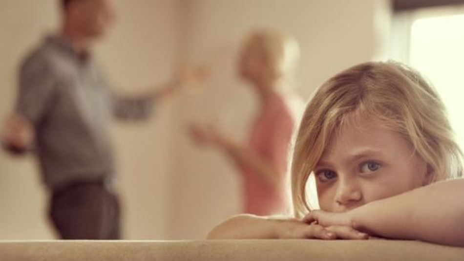 Психолози категорични: Не правете това пред детето си, ще го съсипете