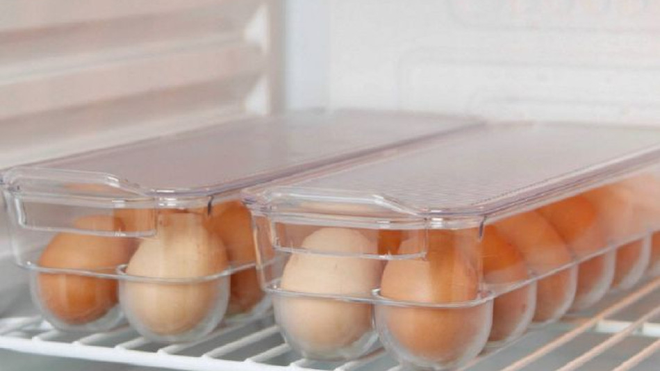 Всяка домакиня допуска тази грешка, когато слага яйцата в хладилника 