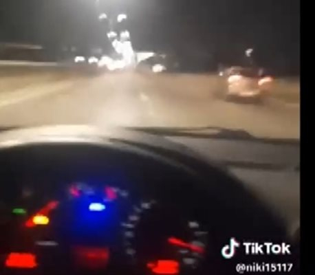 Шофьор вдигна 260 км. на Околовръстното на София, похвали се в TikTok ВИДЕО