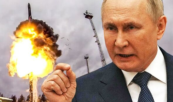 Financial Times: Документи разкриват кога Русия ще извади ядрените оръжия!