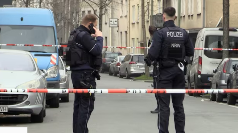 Смразяващо: Проговори бащата на 21-г. нашенец, клал дечица в Германия СНИМКА