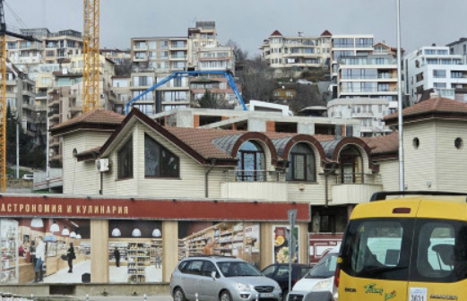 Гостенка се изуми: Тук ли живеят баровците на Варна?