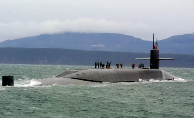 Командир на US атомна подводница е уволнен при загадъчни обстоятелства