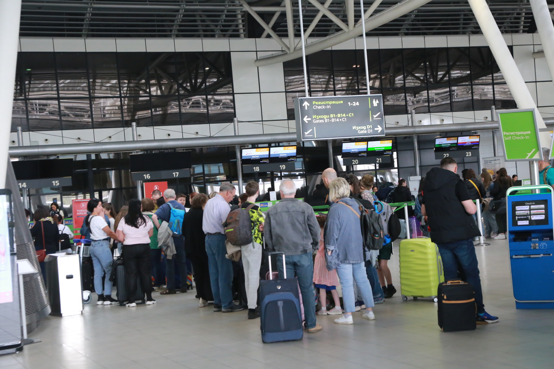 Вече в Шенген: Какво да правим при отменен или закъснял полет