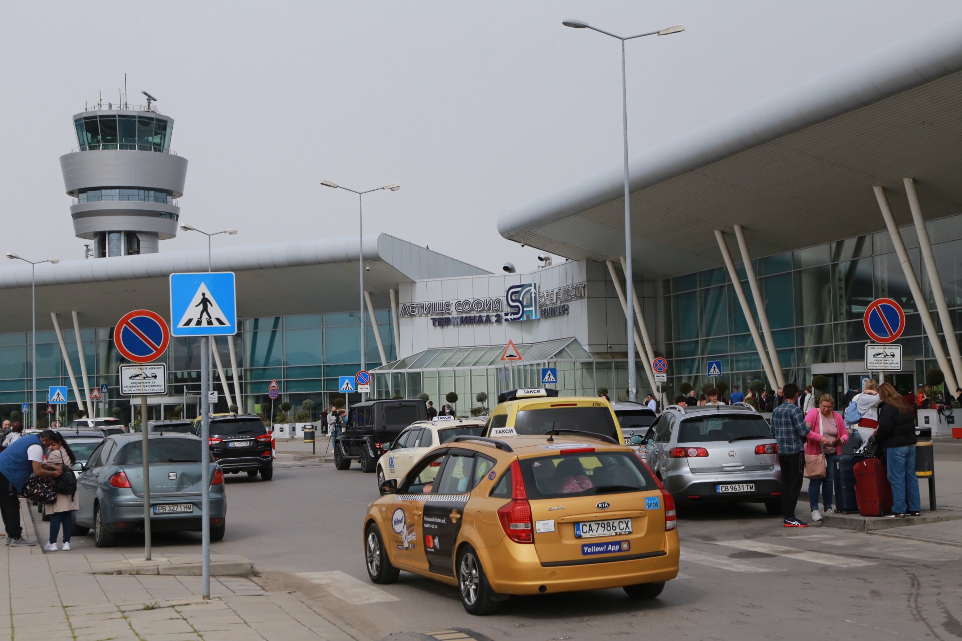 Заради срива: Летище София с важни новини за всички пътуващи