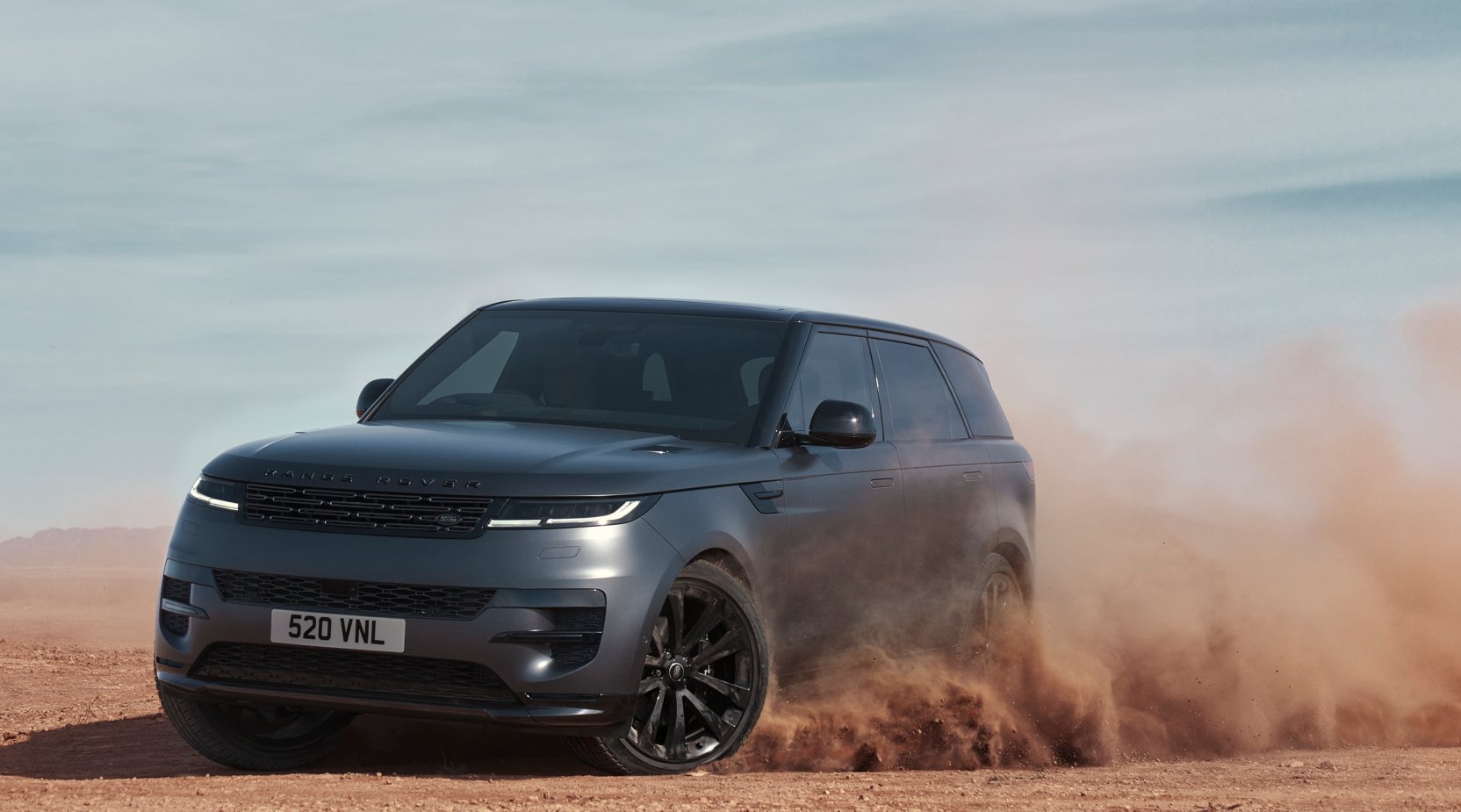 Range Rover Sport Stealth Пакет: Драматичен и динамичен