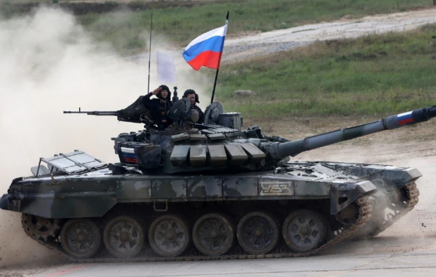 Военен анализатор обясни защо руските танкове са като мравуняк