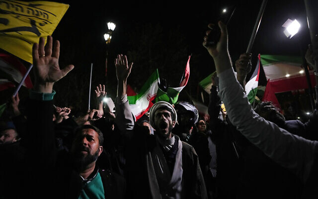 Иран с жестоки заплахи към Израел, ужасът през нощта е само началото ВИДЕО
