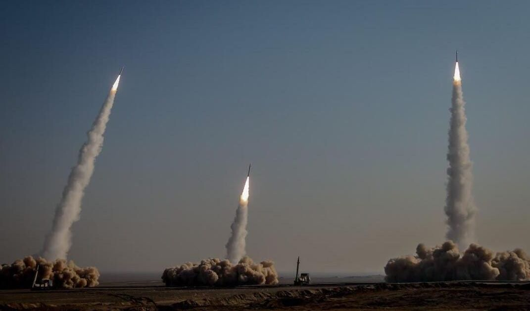 BILD определи удара на Израел по Иран като "позор" за руските С-300 
