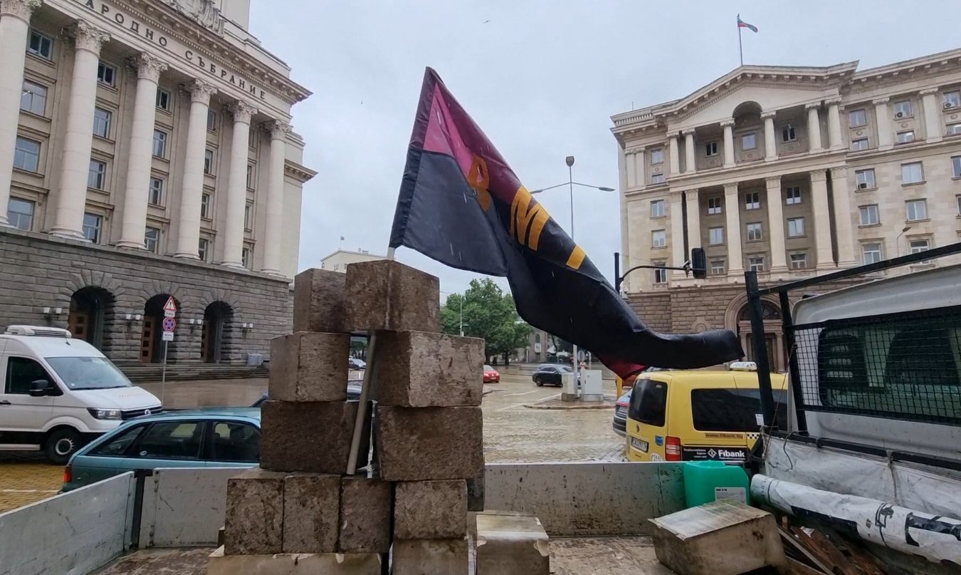 ВМРО: Тези камъни Ви чакат! МС трябва да върне ветото за членството на Северна Македония в ЕС