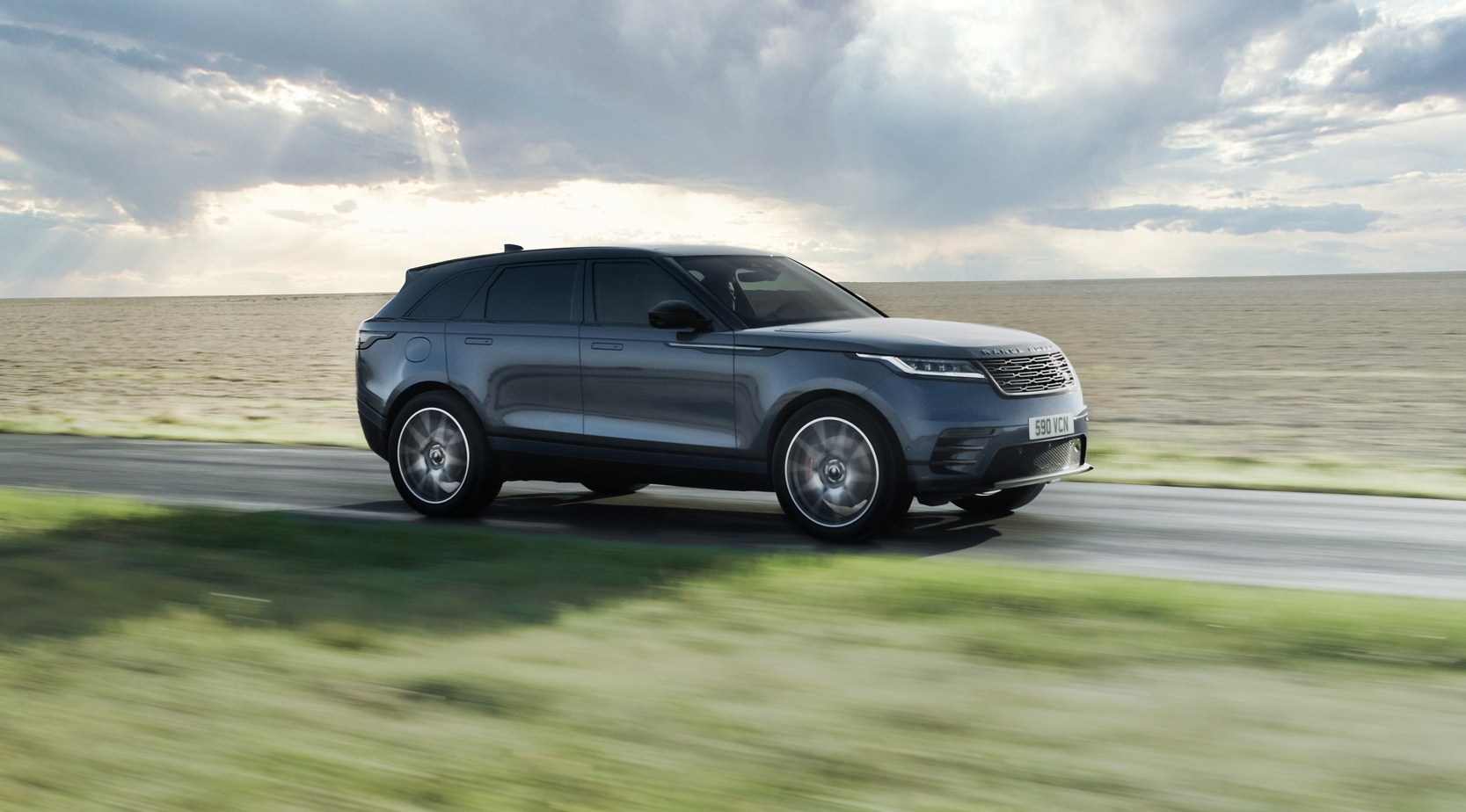 Range Rover Velar: Увеличен комфорт и благосъстояние 