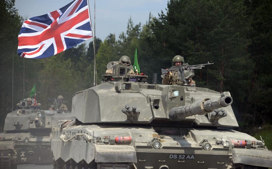 "Дейли Телеграф" смрази британците с новина за техните танкове и Русия