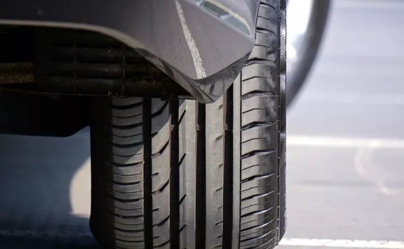 Лесно е да разберете, че е менте: Как да разпознаете гумите с ниско качество