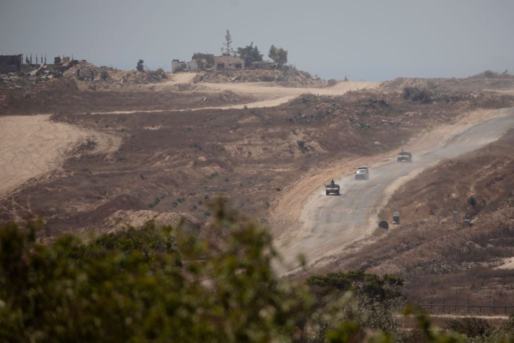 Израелски танкове навлязоха по-дълбоко в Рафах