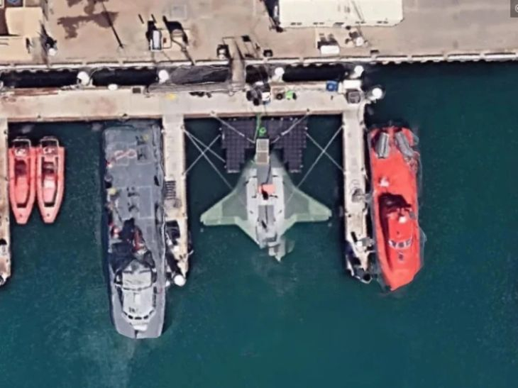 Business Insider с подробности за гигантския подводен дрон Manta Ray