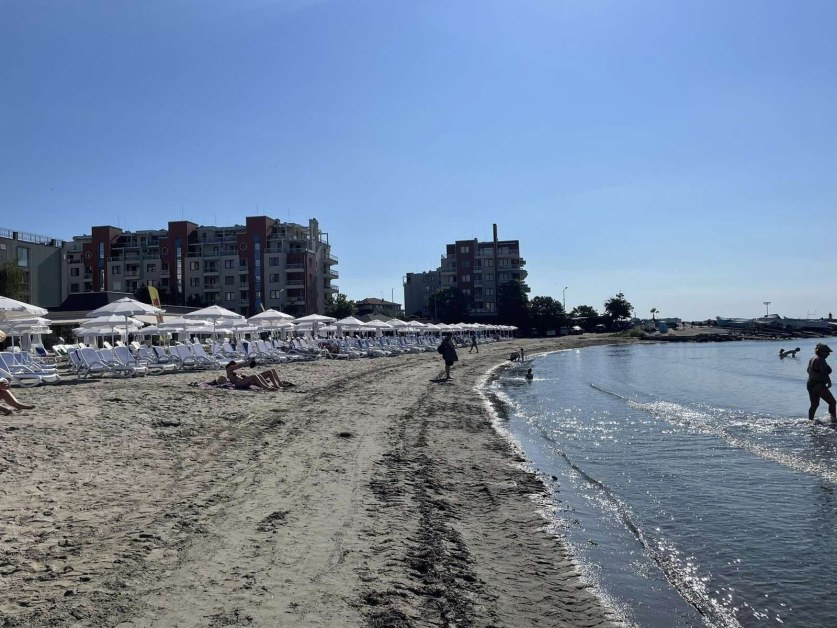 Пламен сравни Поморие с плажовете в Гърция и Турция, мрежата избухна 