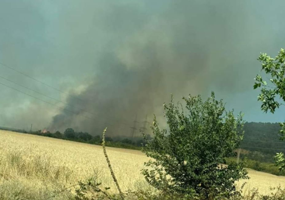 Огнен ад: Обявиха частично бедствено положение в общините Хисаря и Калояново 