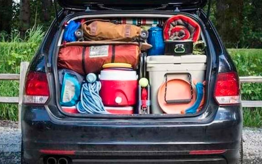 Ето как да ви стигне мястото в багажника на колата за всички вещи