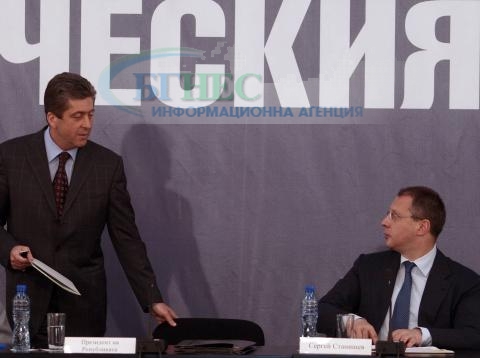 Първанов предложи прозрачност при финансирането на партиите 