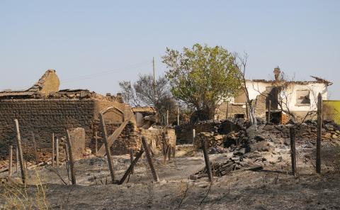 Изгоряха три къщи в Богомилово 