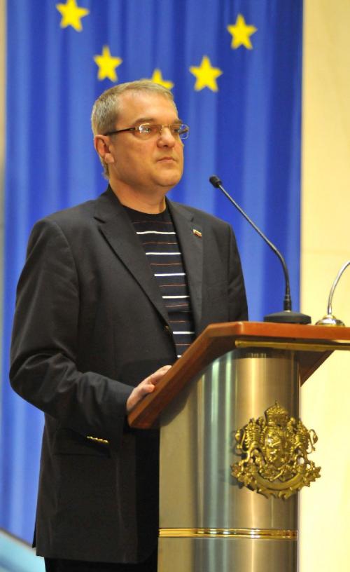 Петков представи на Първанов идея за институт за сигурност 