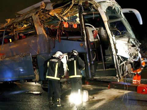 39 са ранени при катастрофа във Франция