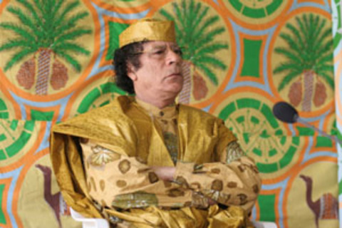 Кадафи иска и в Москва ... да разпъне шатрата си
