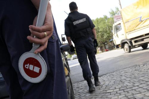 Гранични полицаи спасиха млада жена на Аерогара София от принудителна проституция 
