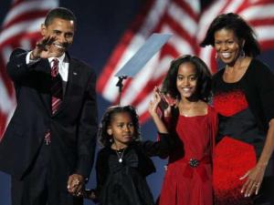 Семейство Обама с първа телевизионна изява след триумфа