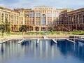 Versace направи курорт с охлаждащ се пясък